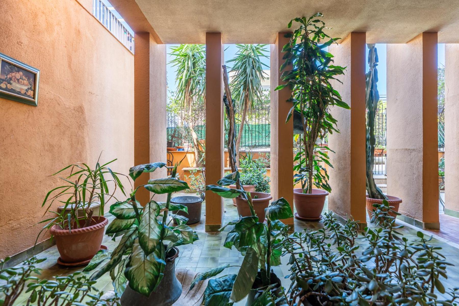 A Pochi Passi Dal Mare Apartment Мондело Екстериор снимка